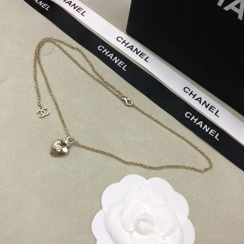 Chanel Necklaces Neat 229422