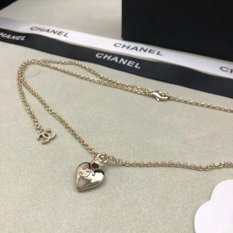 Chanel Necklaces Neat 229422