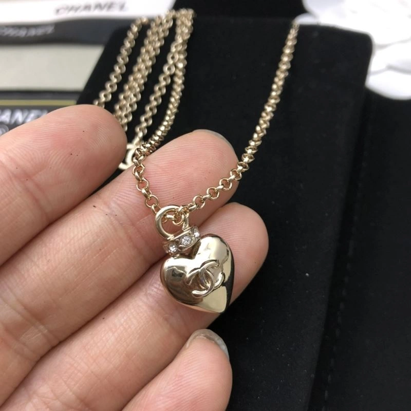 Chanel Necklaces Neat 229422