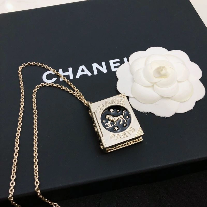 Affordable Chanel Necklaces 229418