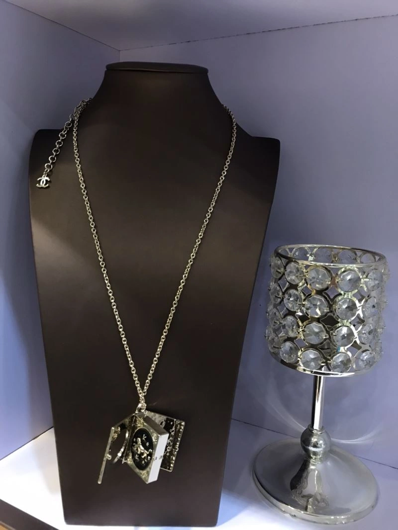 Affordable Chanel Necklaces 229418