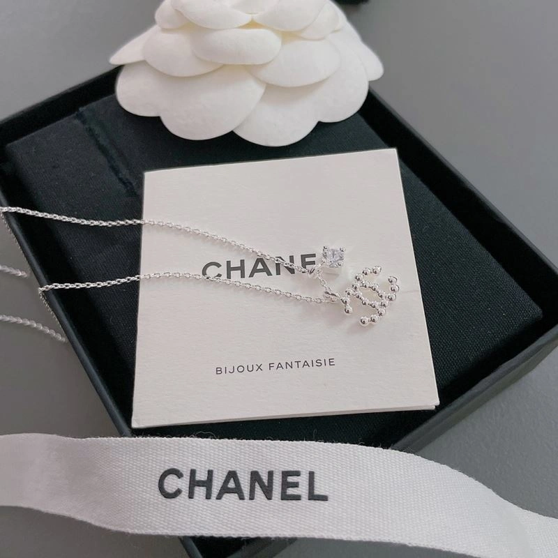 SoftTouch Chanel Necklaces 229415