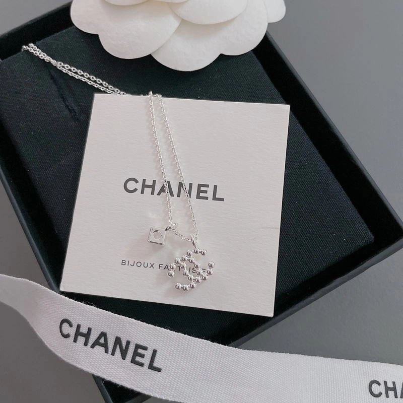 SoftTouch Chanel Necklaces 229415