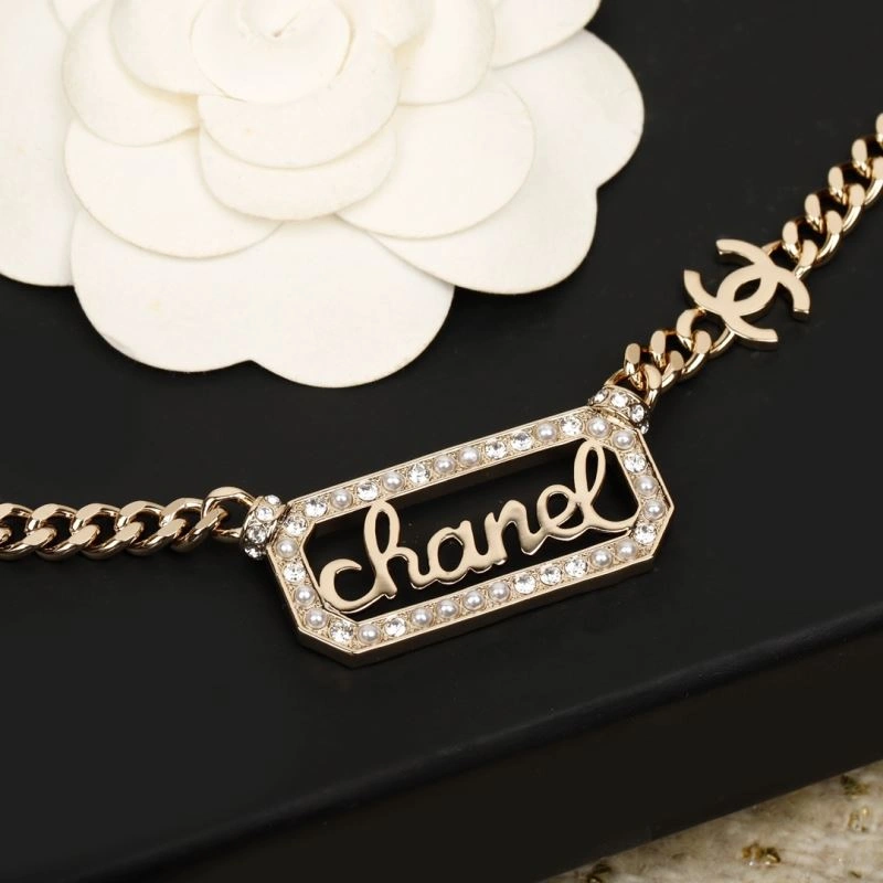 Supportive Chanel Necklaces 229510