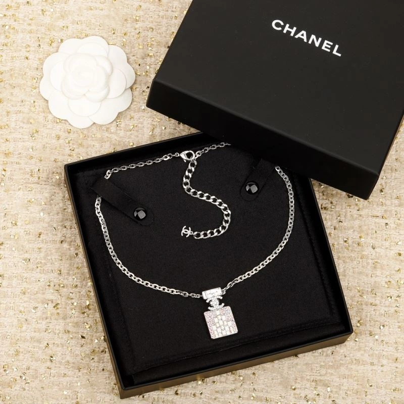 SmartChoice Chanel Necklaces 229529