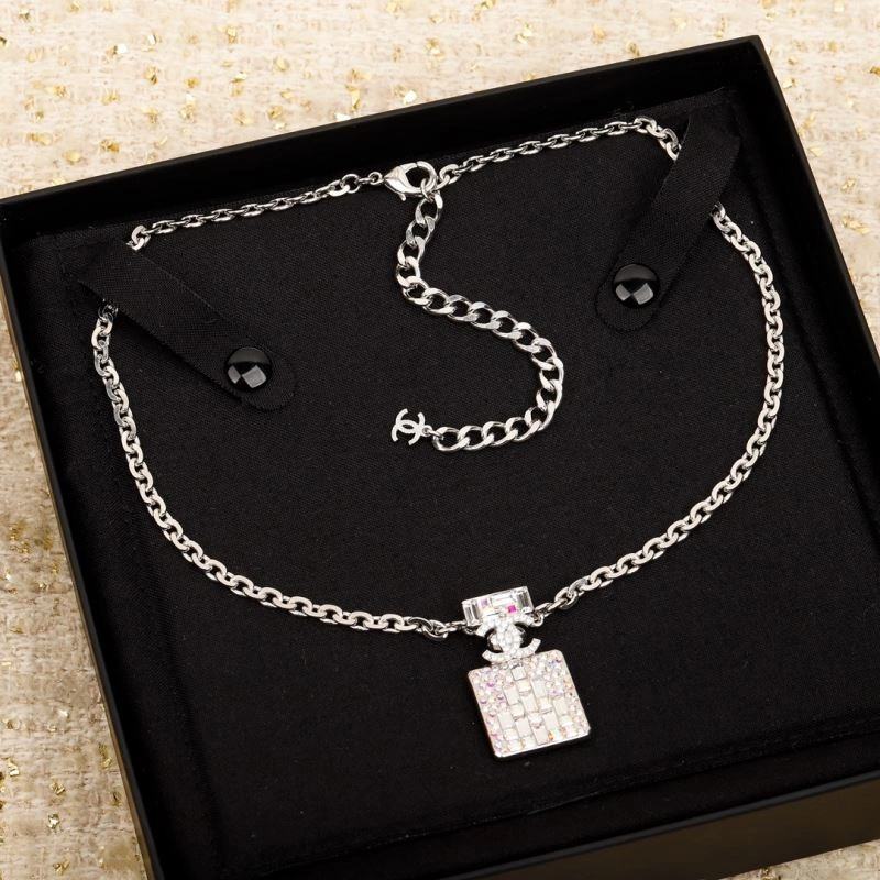 SmartChoice Chanel Necklaces 229529