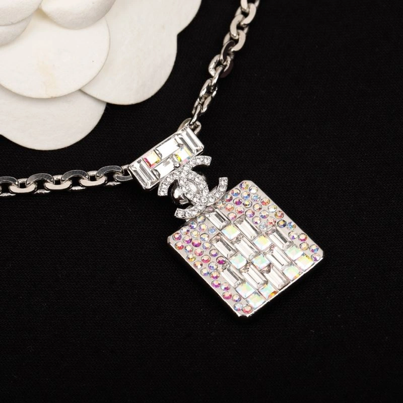 SmartChoice Chanel Necklaces 229529