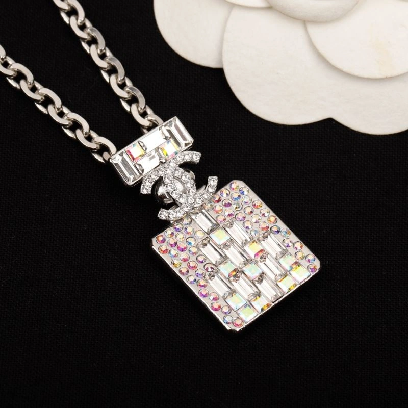 SmartChoice Chanel Necklaces 229529