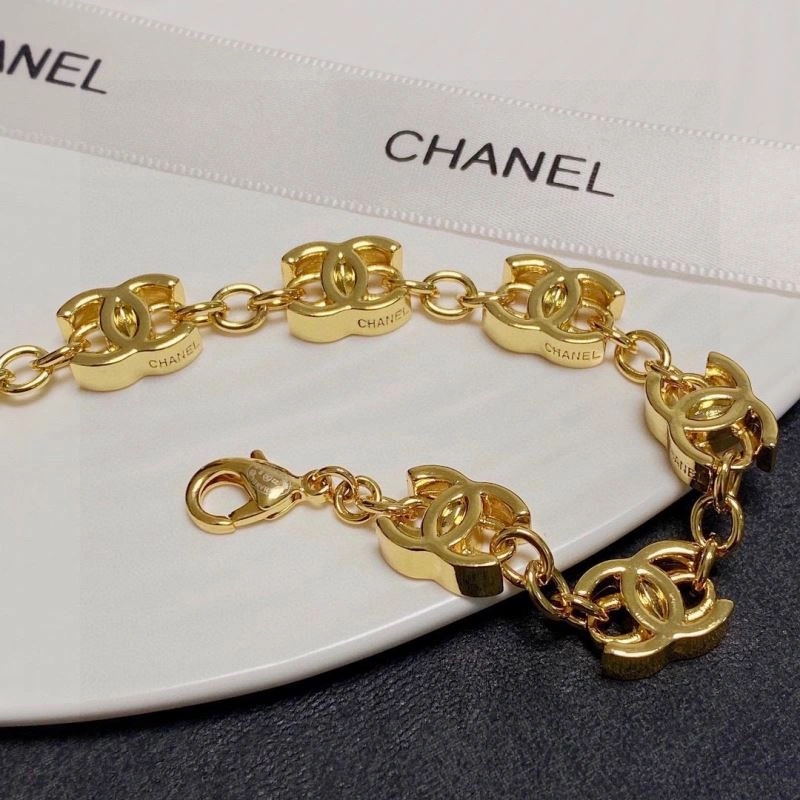 Chanel Necklaces TechFriendly 229441