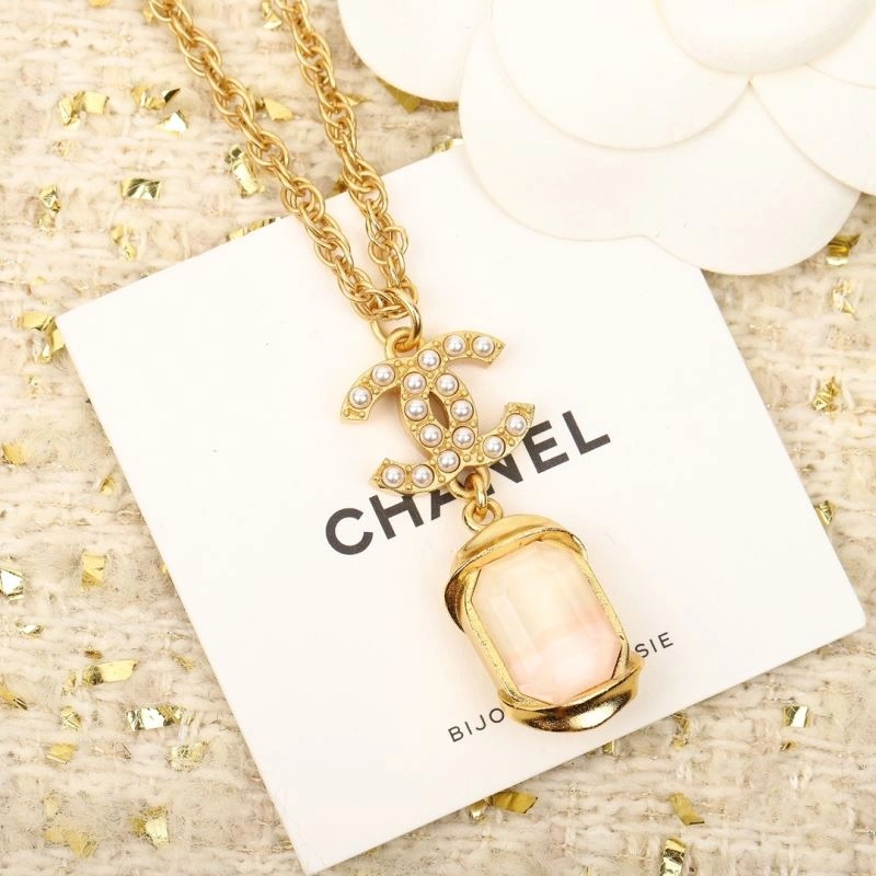 Chanel Necklaces Attractive 229419