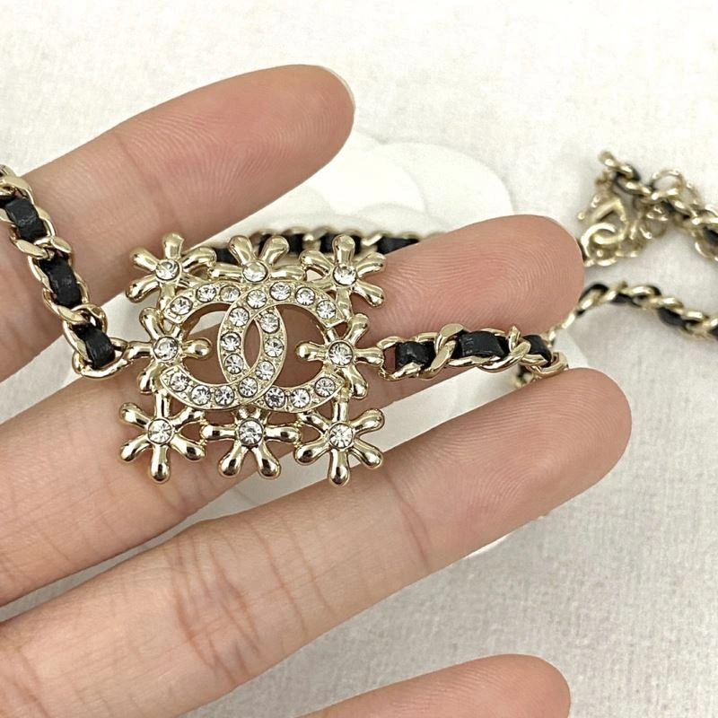 Comfortable Chanel Necklaces 229411