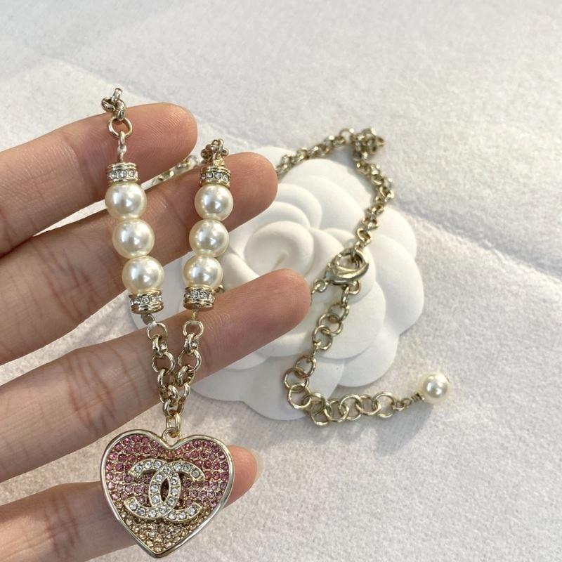 Comfortable Chanel Necklaces 229393