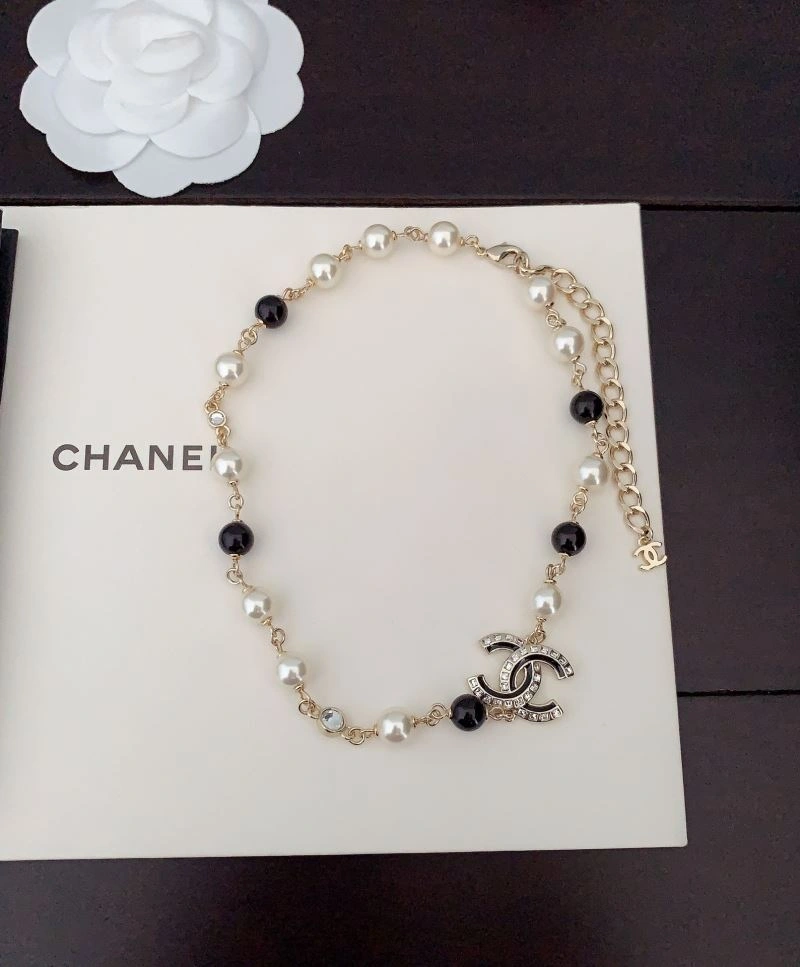 Chanel Necklaces Snug 229390