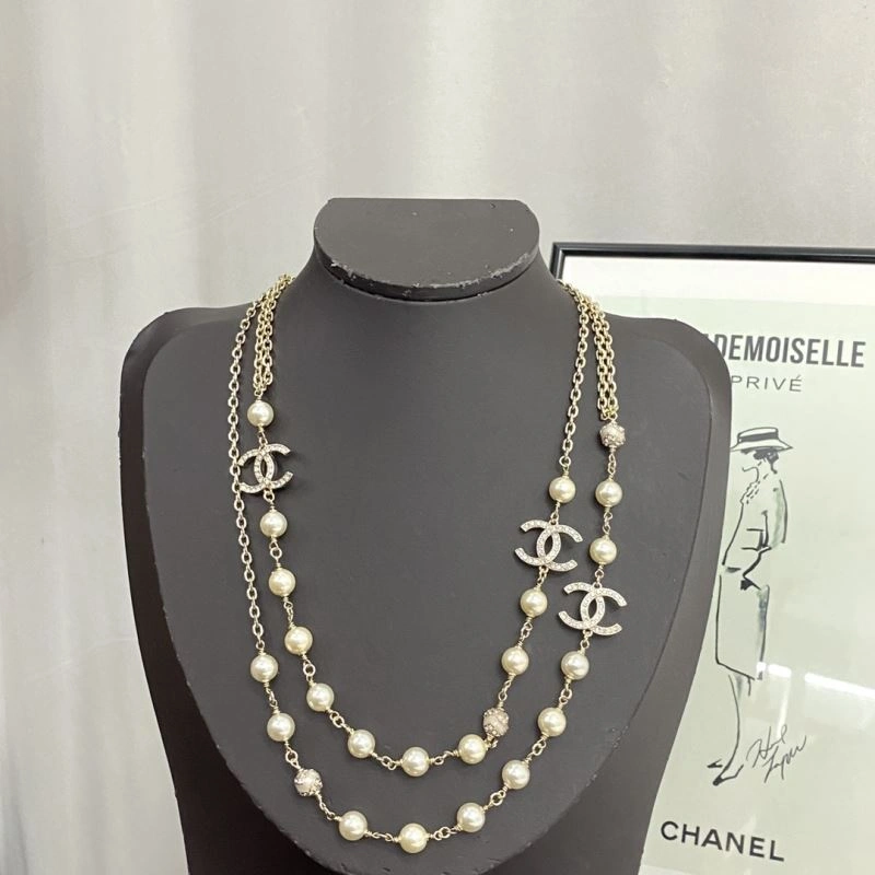 Packable Chanel Necklaces 229404