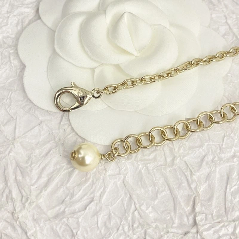 Packable Chanel Necklaces 229404