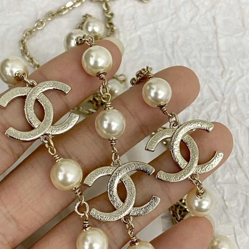 Packable Chanel Necklaces 229404