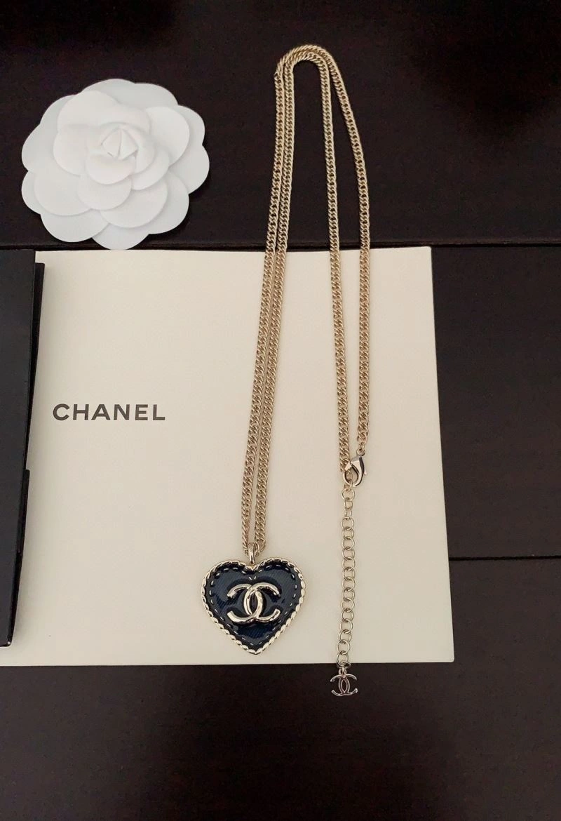 RelaxedFit Chanel Necklaces 229400