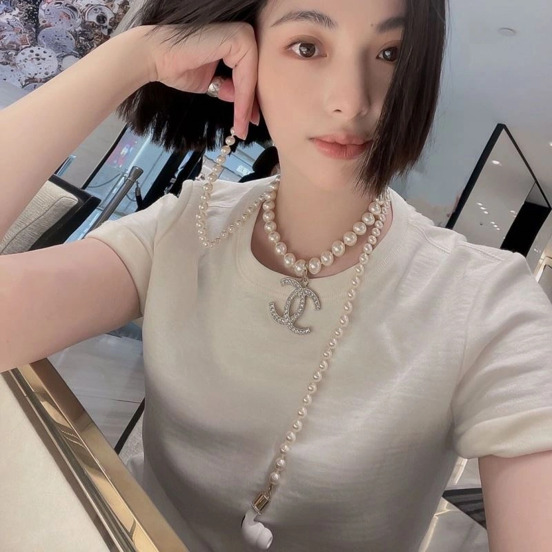 Flexible Chanel Necklaces 229373