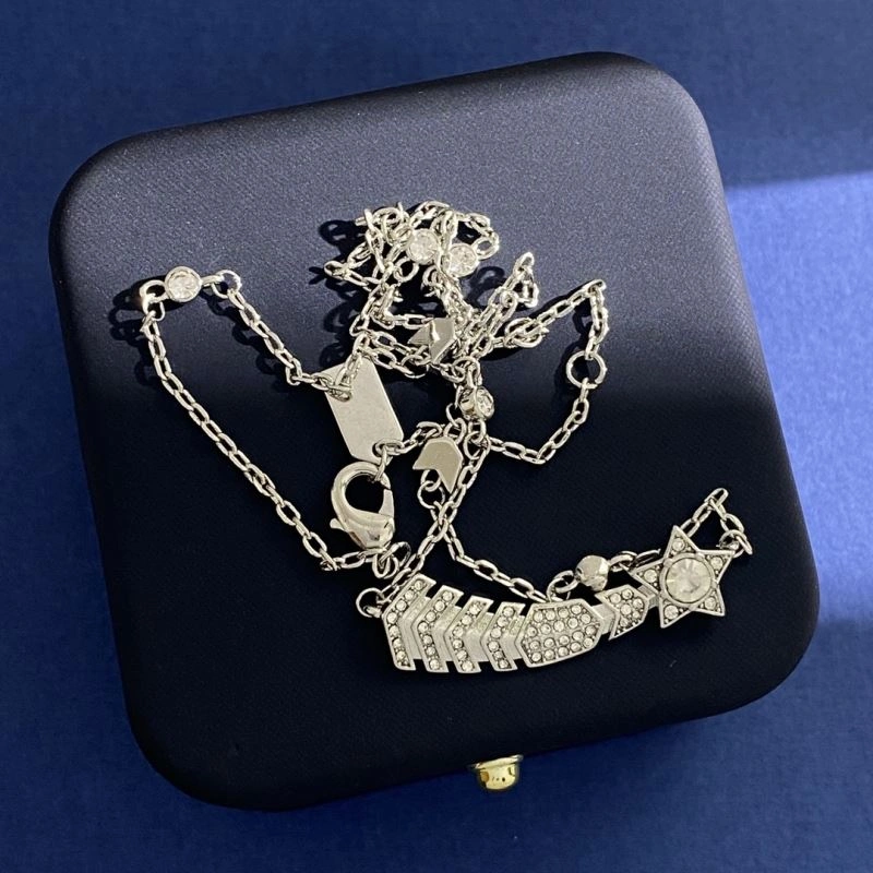Chanel Necklaces ModernLook 229365