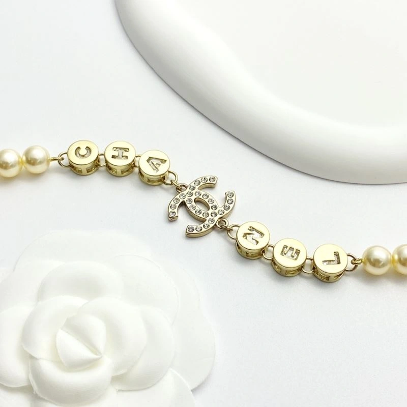 Trendsetting Chanel Necklaces 229427