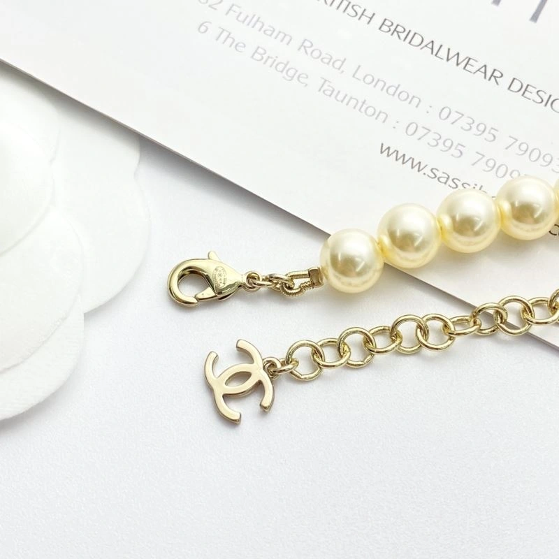 Trendsetting Chanel Necklaces 229427