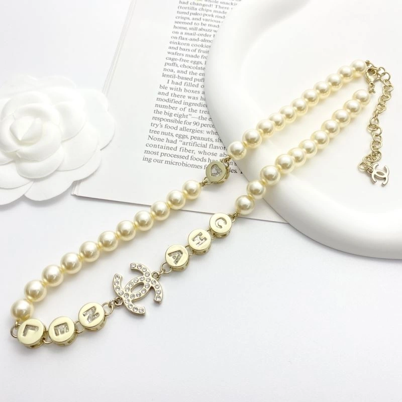Trendsetting Chanel Necklaces 229427