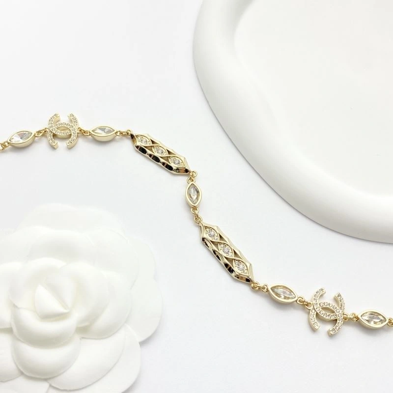 QuickDry Chanel Necklaces 229407