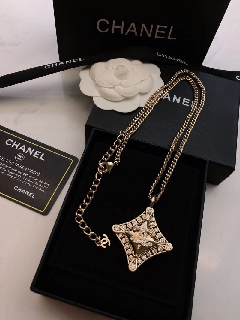 Cozy Chanel Necklaces 229384