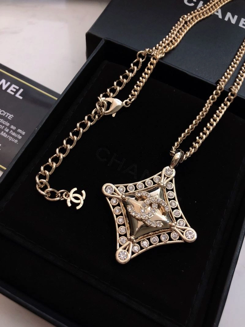 Cozy Chanel Necklaces 229384