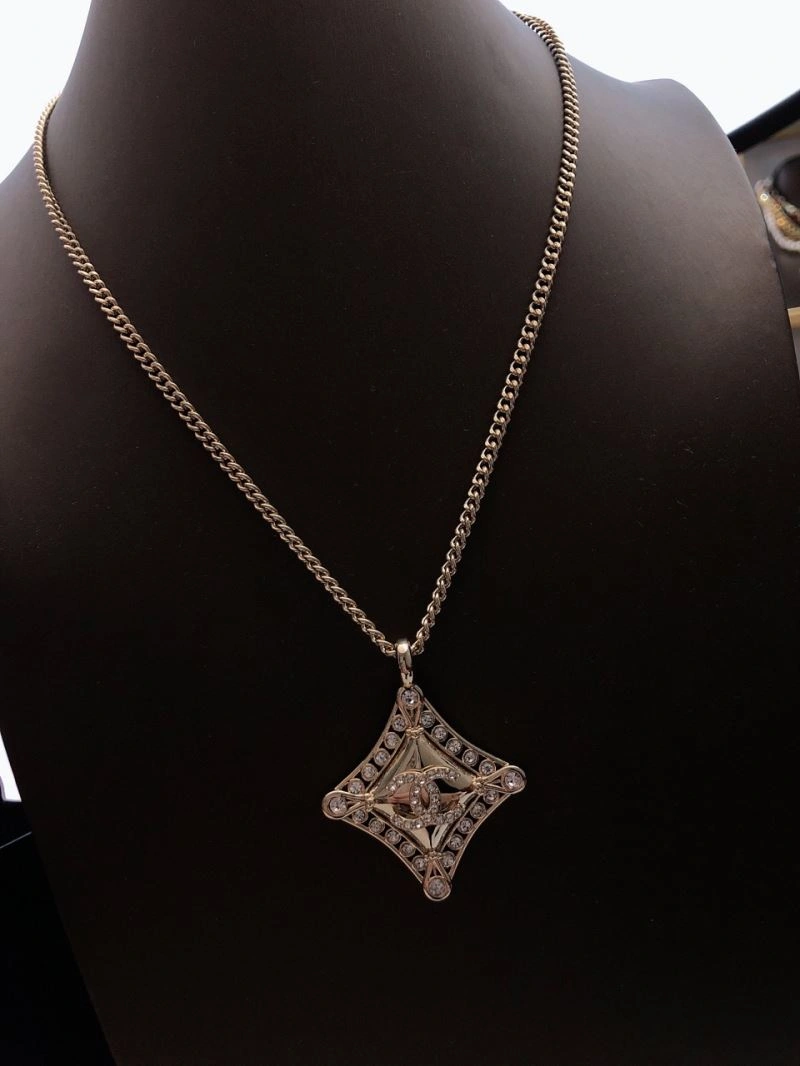 Cozy Chanel Necklaces 229384