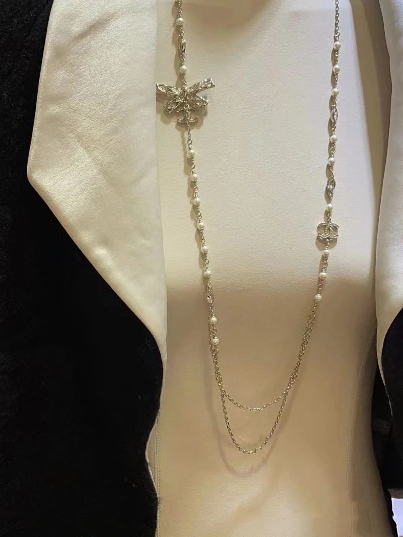 UrbanChic Chanel Necklaces 229349
