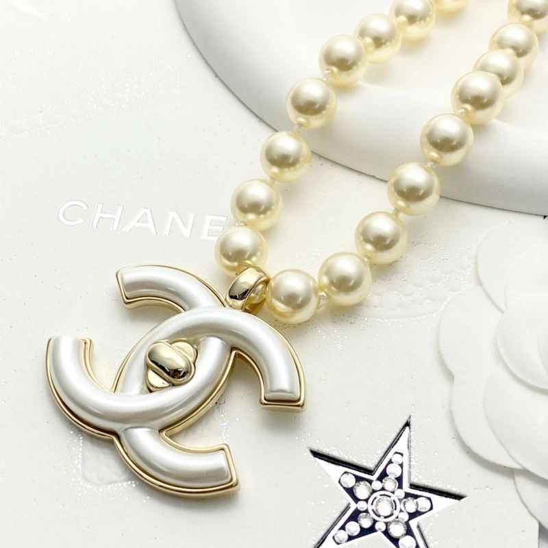 AllSeason Chanel Necklaces 229409