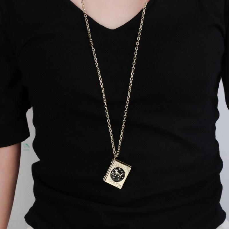 Chanel Necklaces Trendsetting 228744