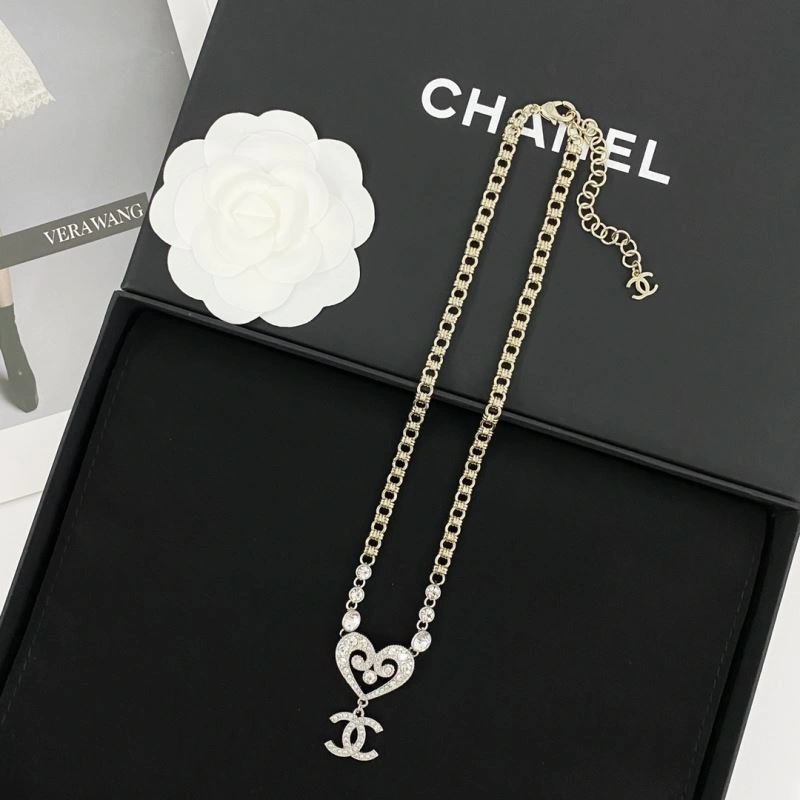 Elegant Chanel Necklaces 228681
