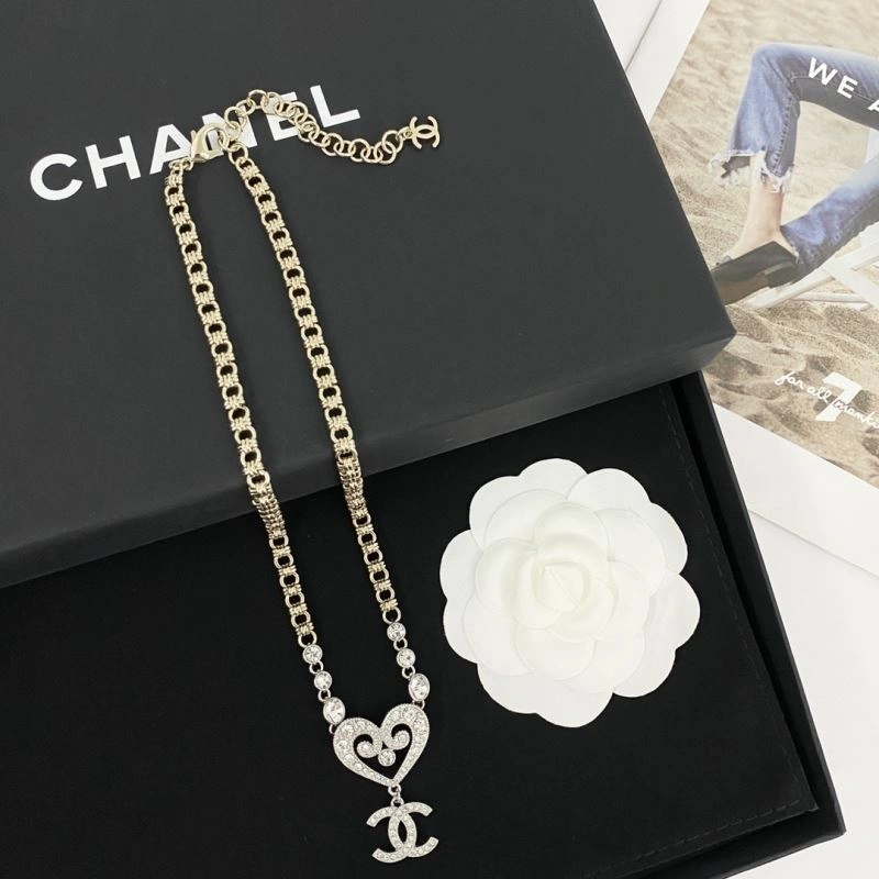 Elegant Chanel Necklaces 228681