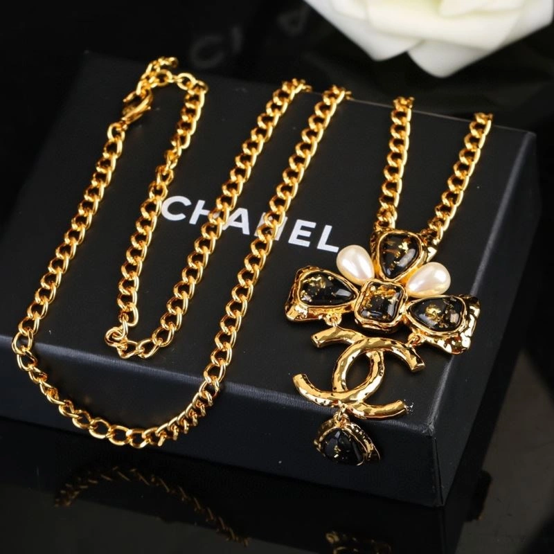 TravelReady Chanel Necklaces 228654