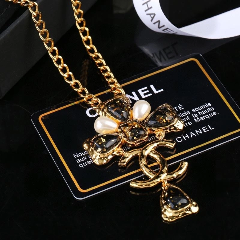 TravelReady Chanel Necklaces 228654
