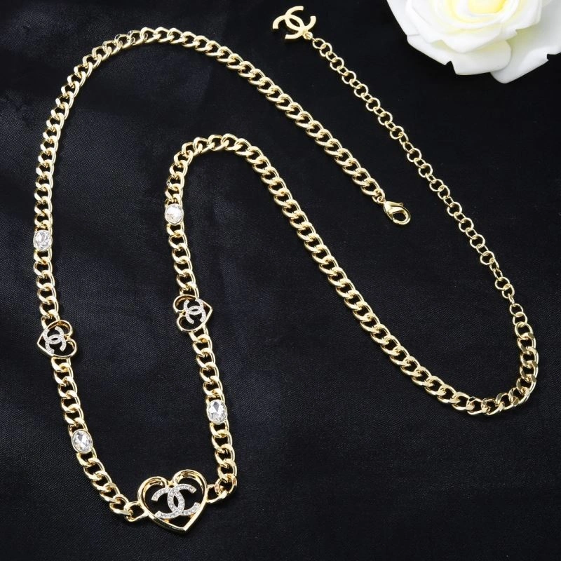 Sustainable Chanel Necklaces 228676