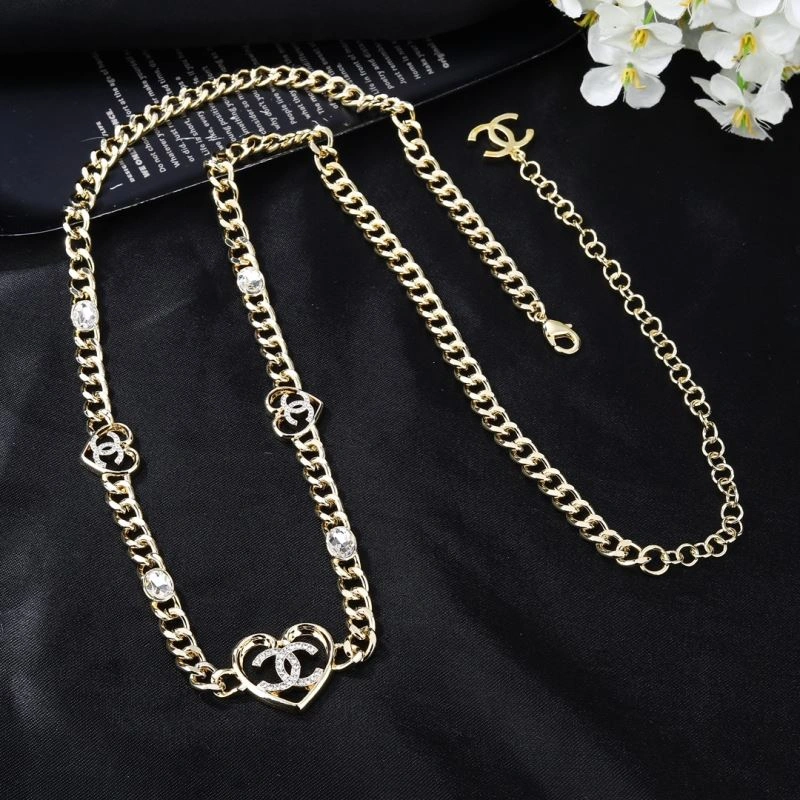 Sustainable Chanel Necklaces 228676