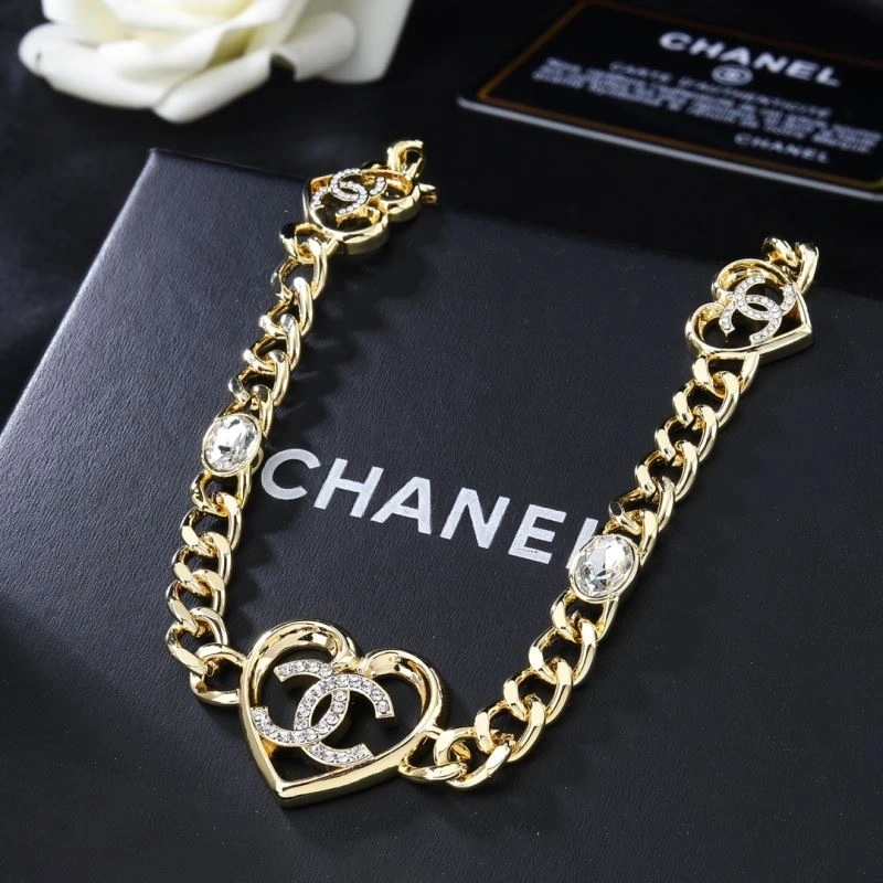 Sustainable Chanel Necklaces 228676