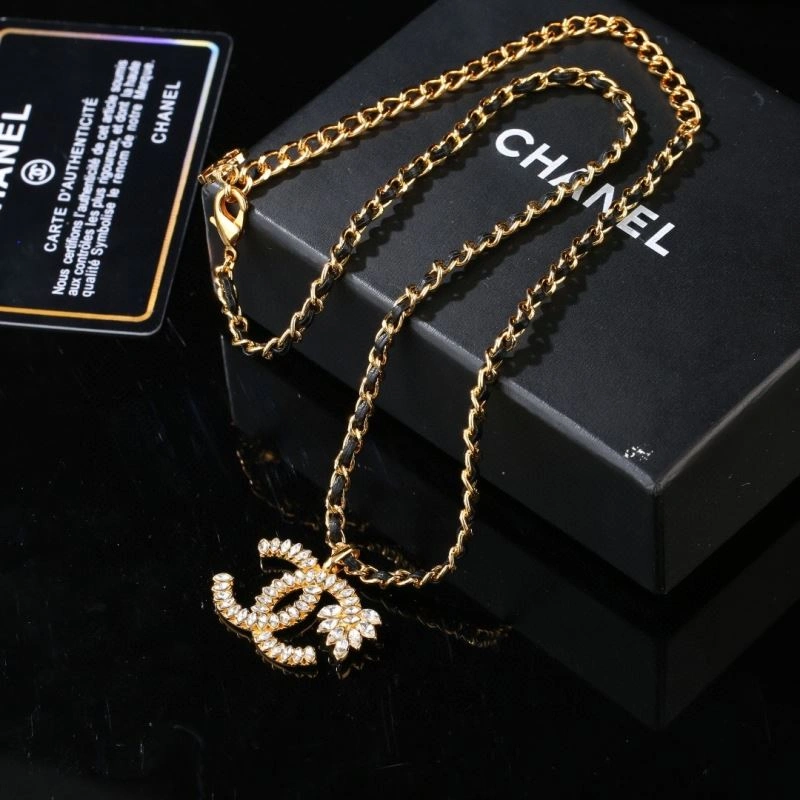 Youthful Chanel Necklaces 228647