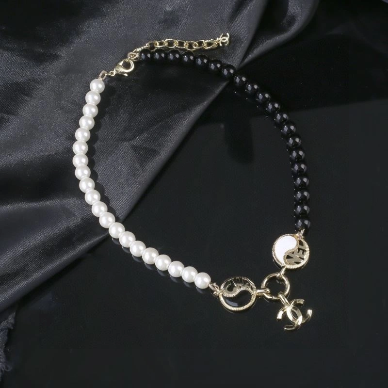 Chanel Necklaces Fashionable 228631