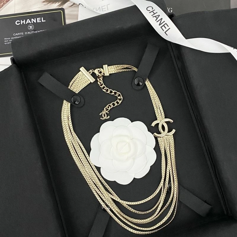 Sleek Chanel Necklaces 228651