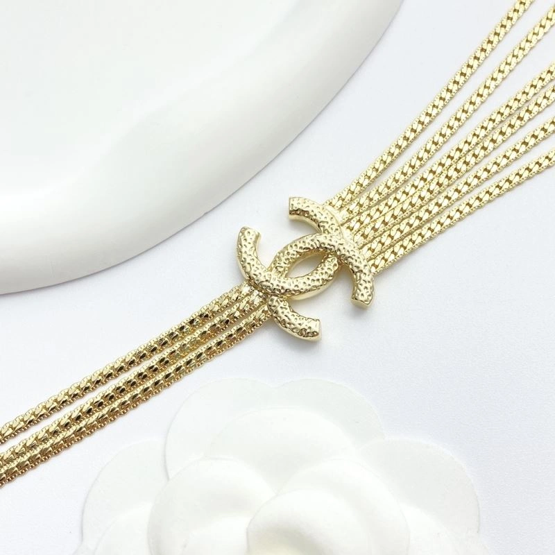 Sleek Chanel Necklaces 228651