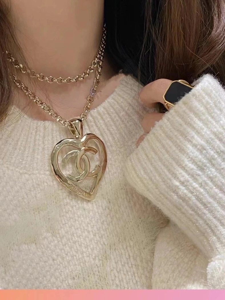 Chanel Necklaces Modern 228633