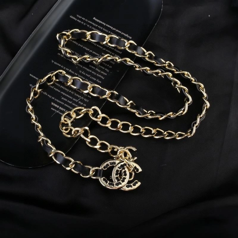 Trendsetting Chanel Necklaces 228618