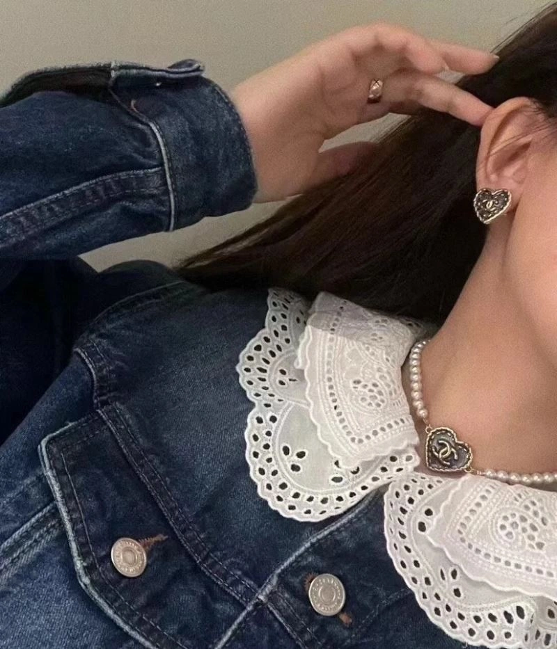 Chanel Necklaces Resilient 228607