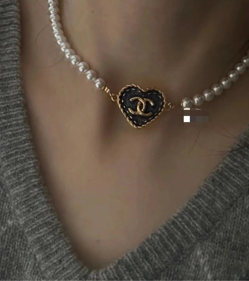 Chanel Necklaces Resilient 228607