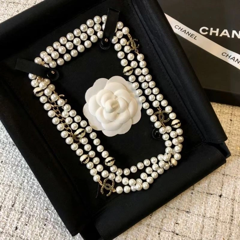 Chanel Necklaces Unisex 228604