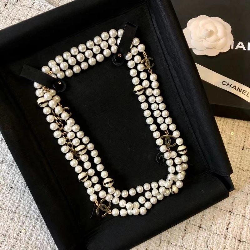 Chanel Necklaces Unisex 228604
